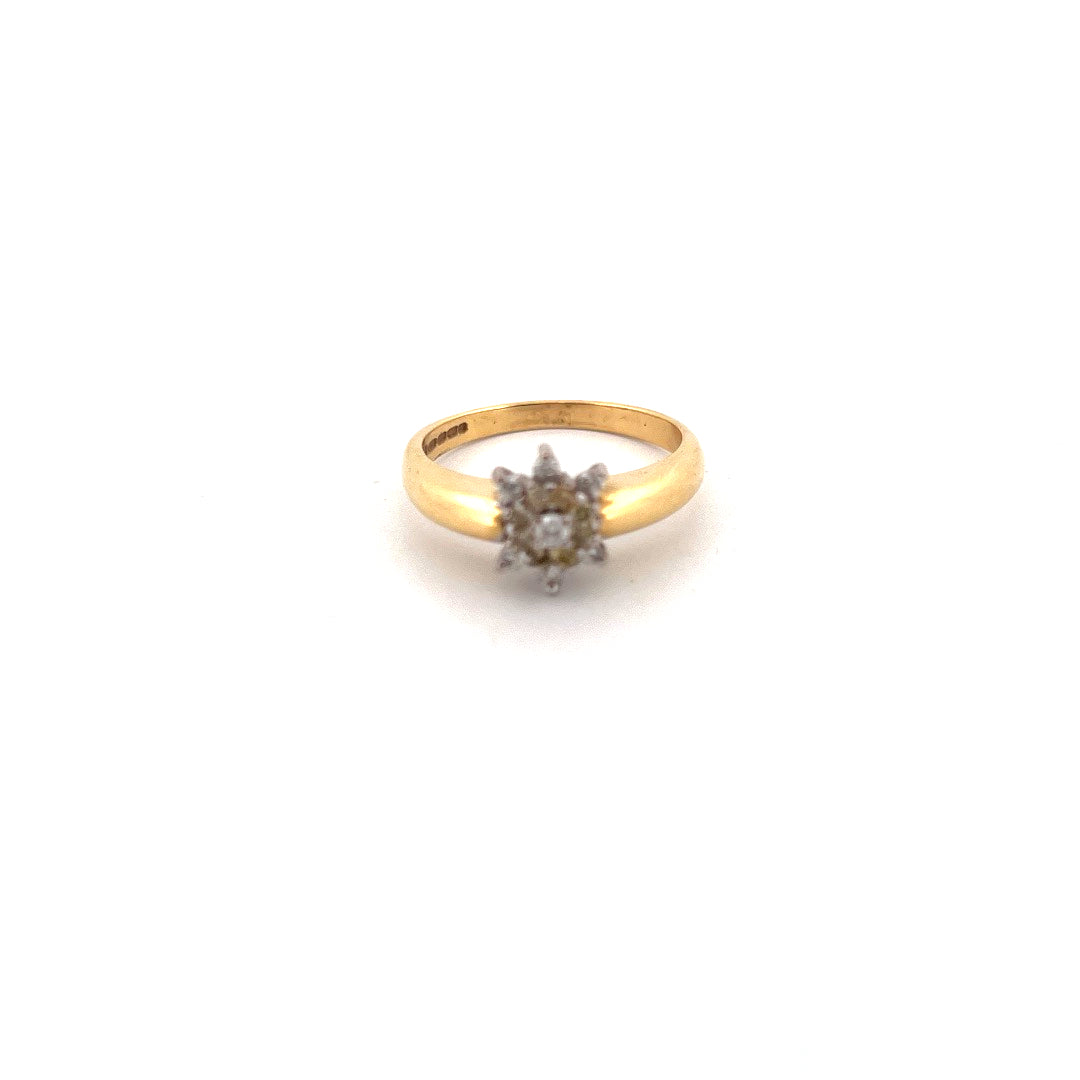 18kt Yellow Gold Diamond Cluster Ring
