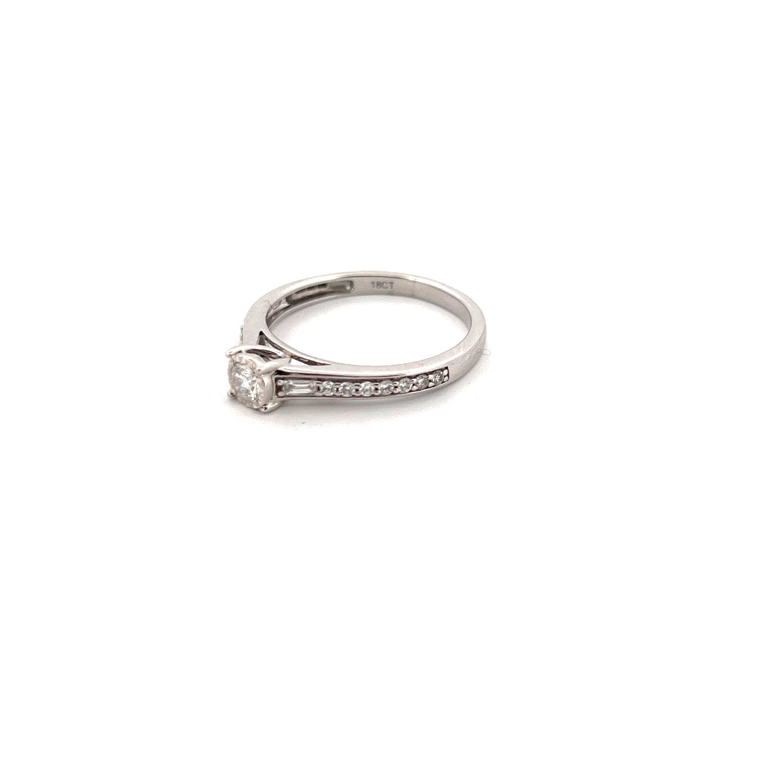 18kt White Gold Solitaire Diamond Ring