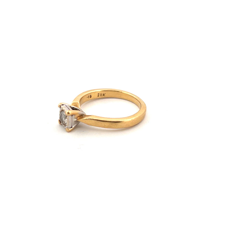 18kt Yellow Gold Solitaire Diamond Ring — frame 20