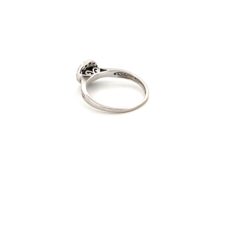 18kt White Gold Solitaire Illusion Set Halo Ring — frame 7