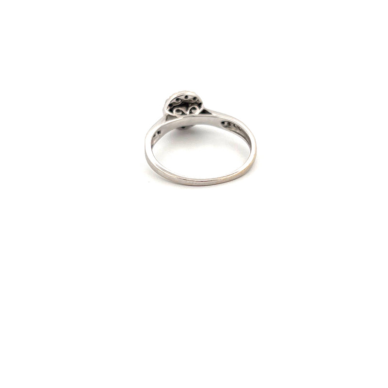 18kt White Gold Solitaire Illusion Set Halo Ring — frame 9