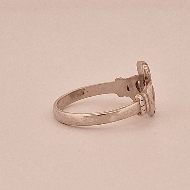 Sterling Silver Claddagh Ring