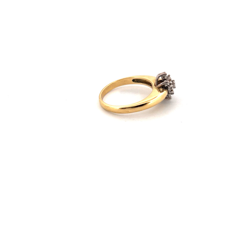 18kt Yellow Gold Diamond Cluster Ring — frame 18