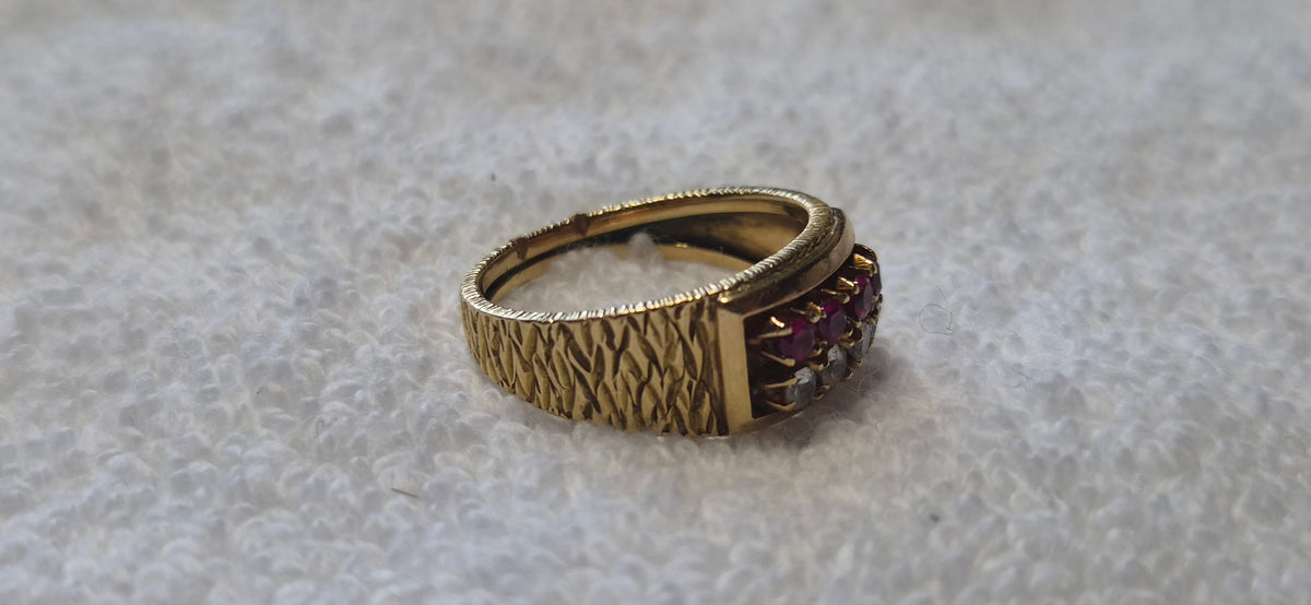 Diamond & Ruby Ring 18kt