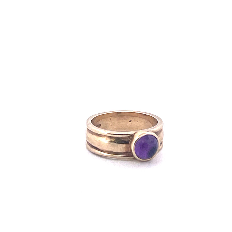 9KT Yellow Gold Ring Purple Stone