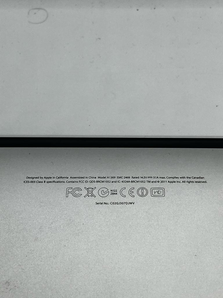 2 x Macbook Air A1369 [Parts]
