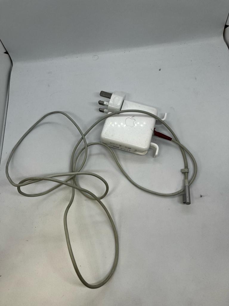 2 x Macbook Air A1369 [Parts]