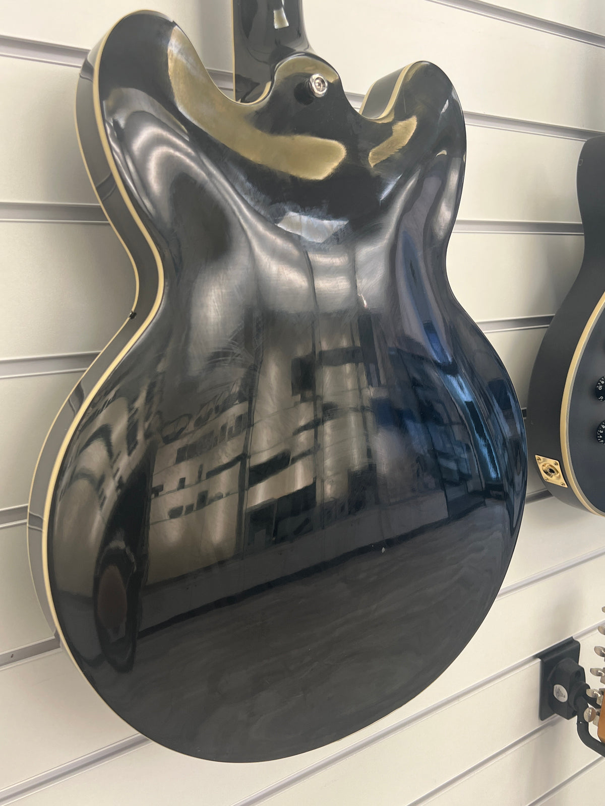 Hartwood Revival Semi Acoustic (Grade B)