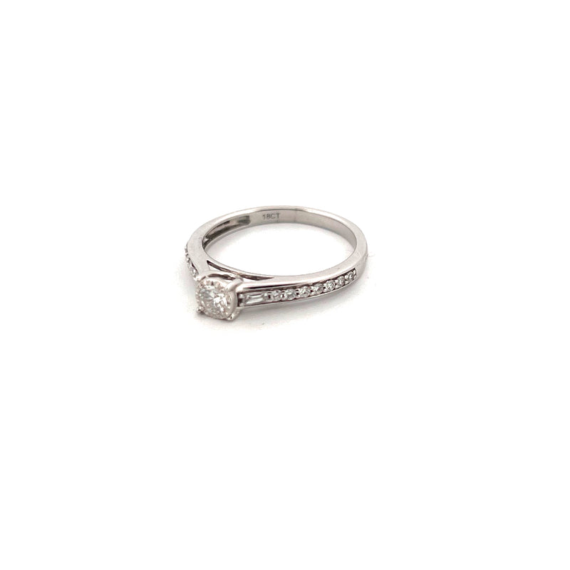 18kt White Gold Solitaire Diamond Ring — frame 1