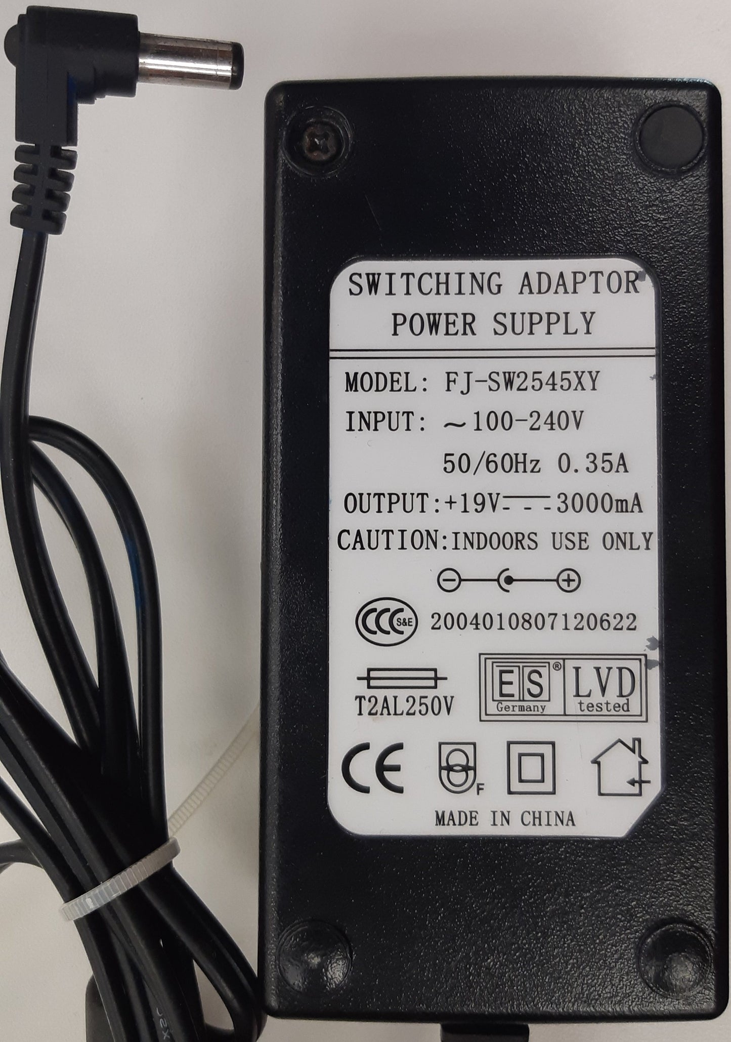 SWITCHING ADAPTOR FJ-SW2545XY