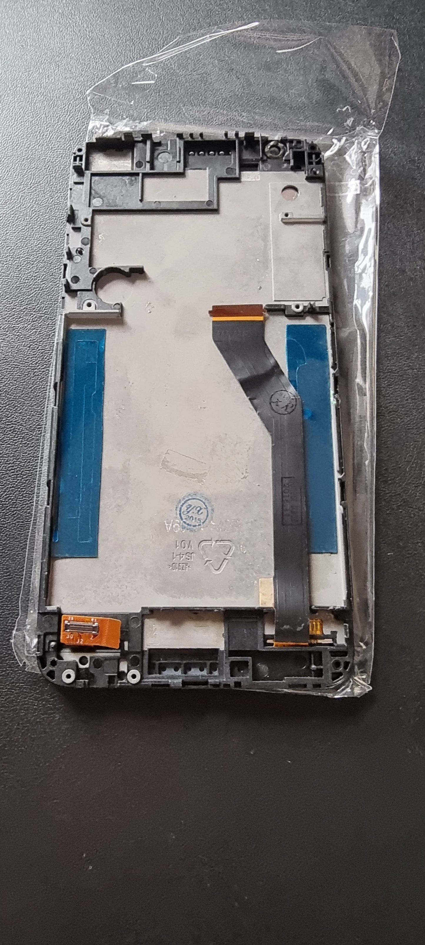 HTC 820 LCD with frame