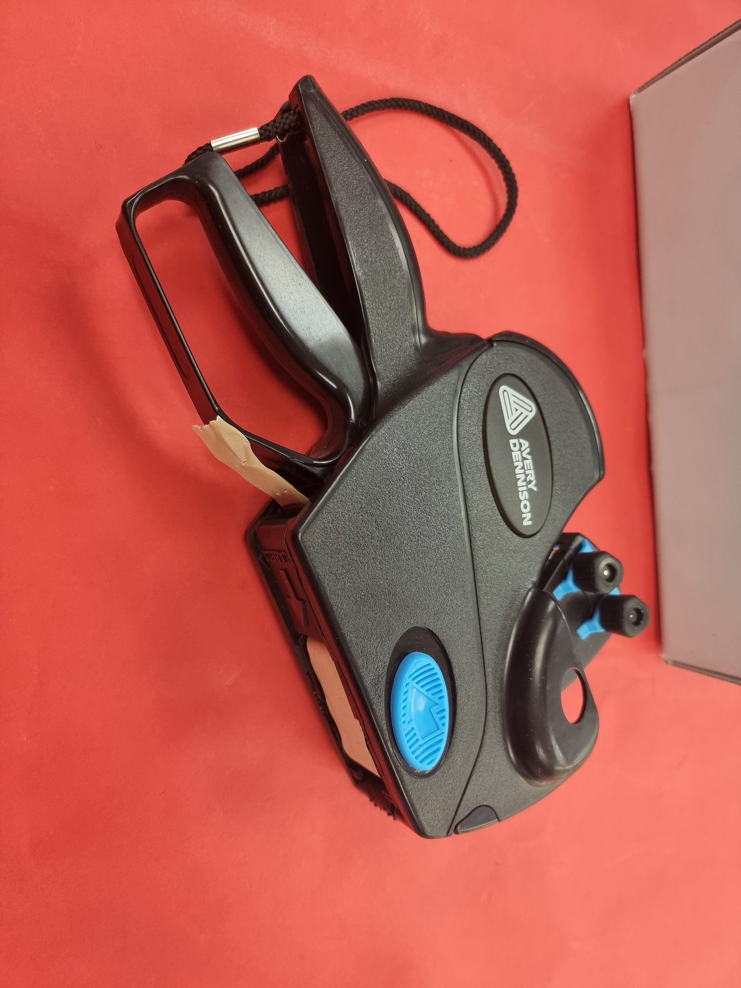 Avery Two-Line Hand Labeller