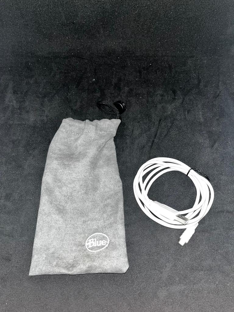 Blue Raspberry Microphone (Grade B)