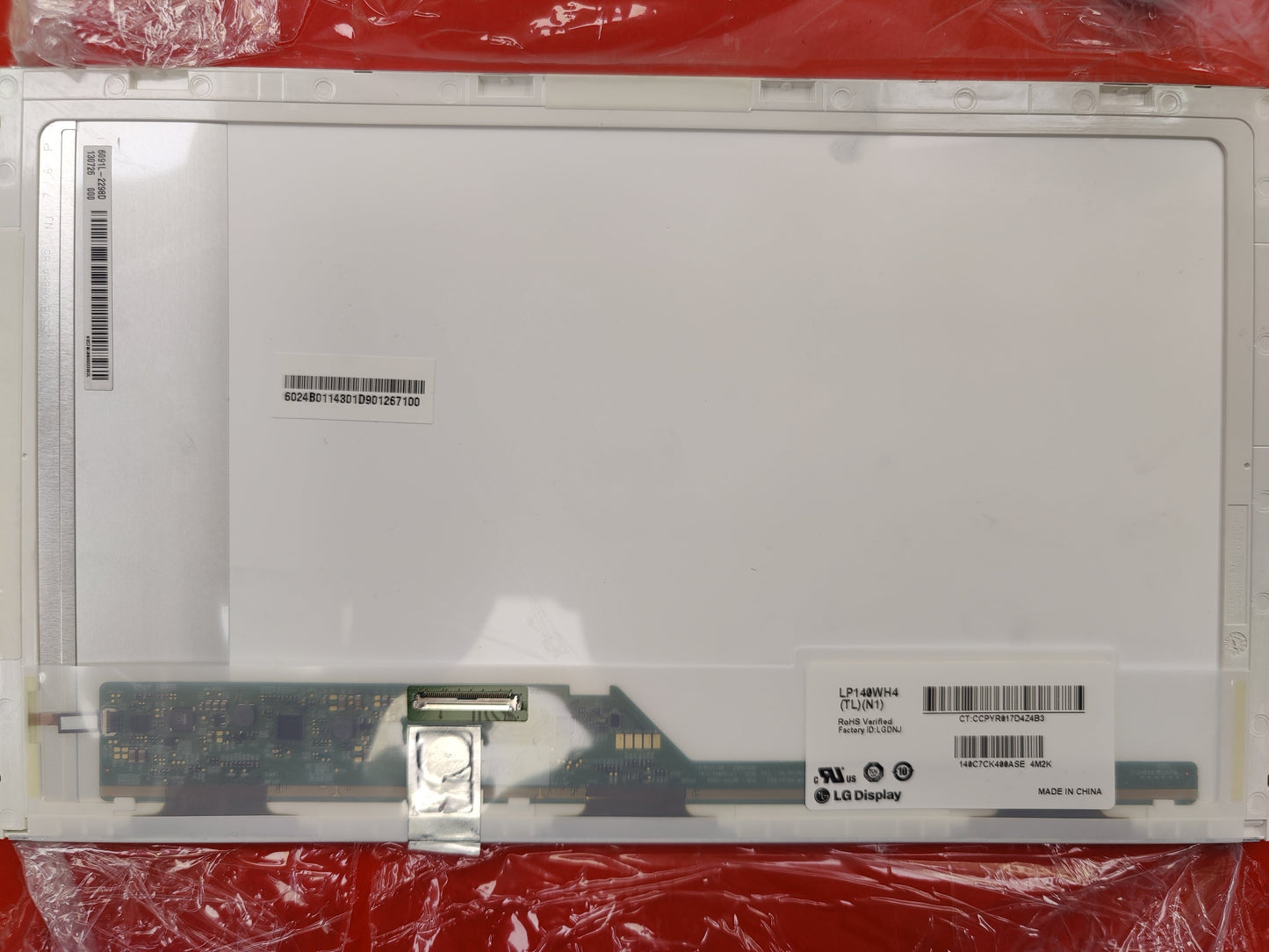 LG LP140WH4 TLN1